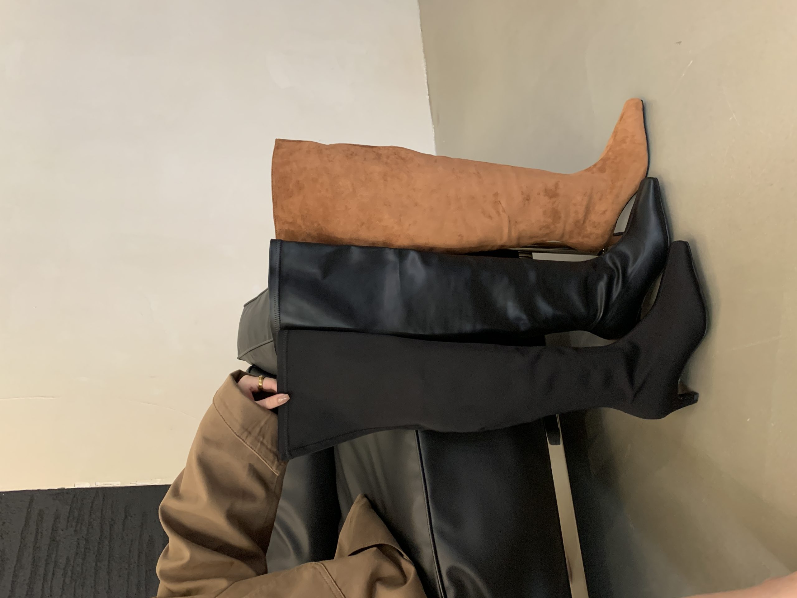 1726233019383_726853.jpg 2024 Autumn Winter New Square Toe Leather Kitten Heel Straight Boots Over Knee Boots