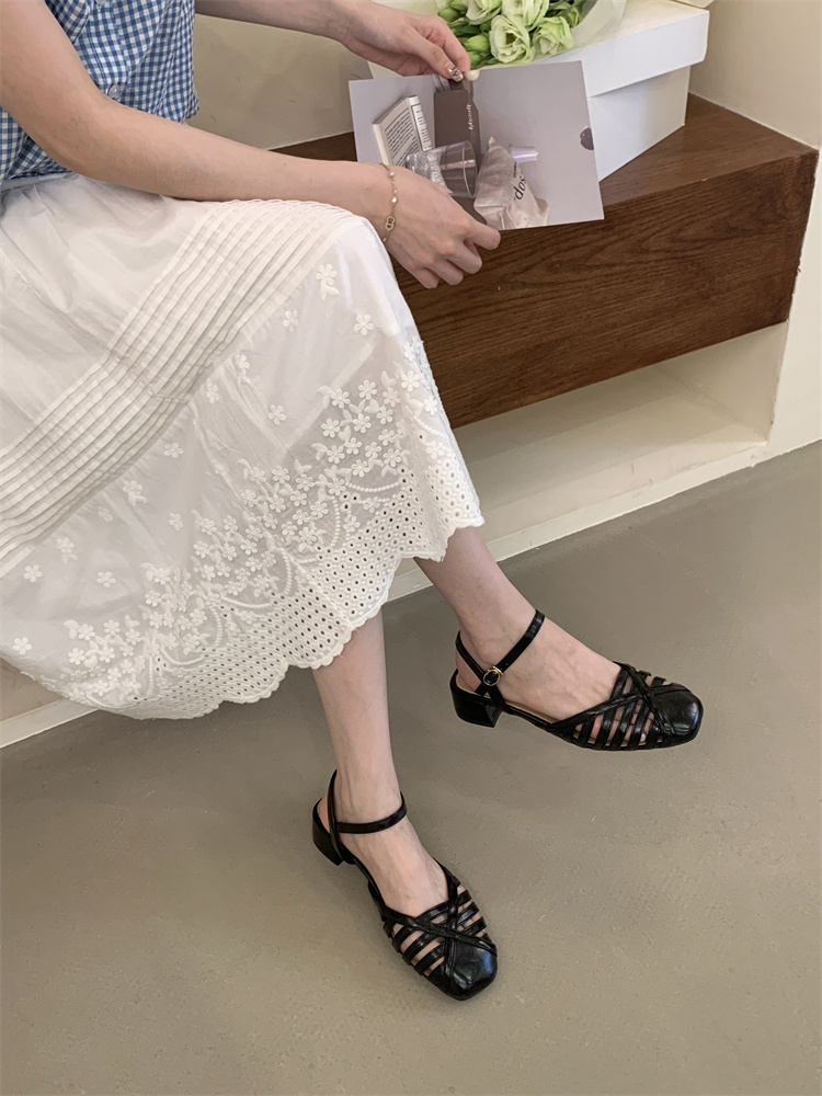 French Woven Evening Small Mass Pointed Toe Women's Sandals 2025 Spring Summer Dress Gentle Vacation Roman Shoes