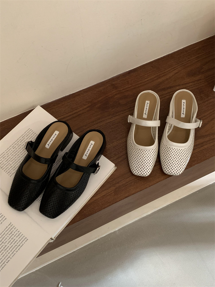 1750144632534_0sFCAH.jpg 2025 Summer New Forest Style Closed Toe Half Slippers Women's Slip On Chunky Heel Hollow Hole Sandals Flat Shoes