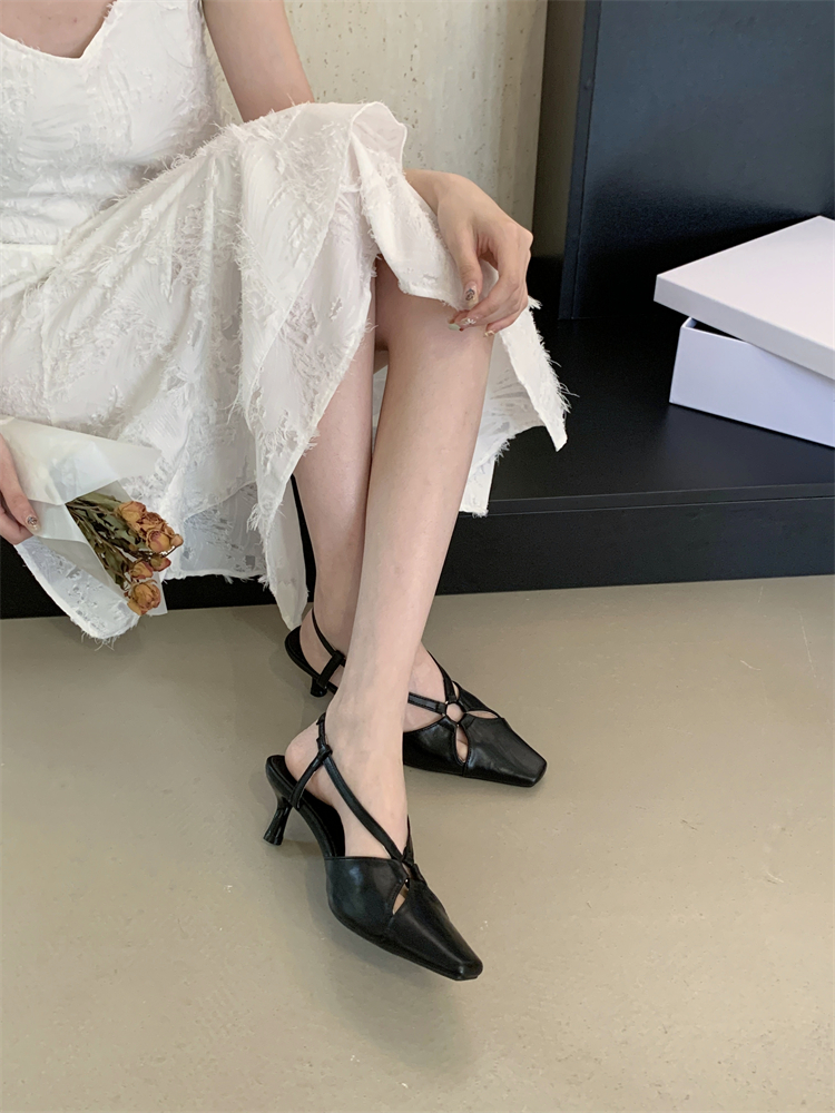 French Style Brown Boho High Heel Closed Toe Sandals for Women 2025 Summer Commuter Roman Shoes