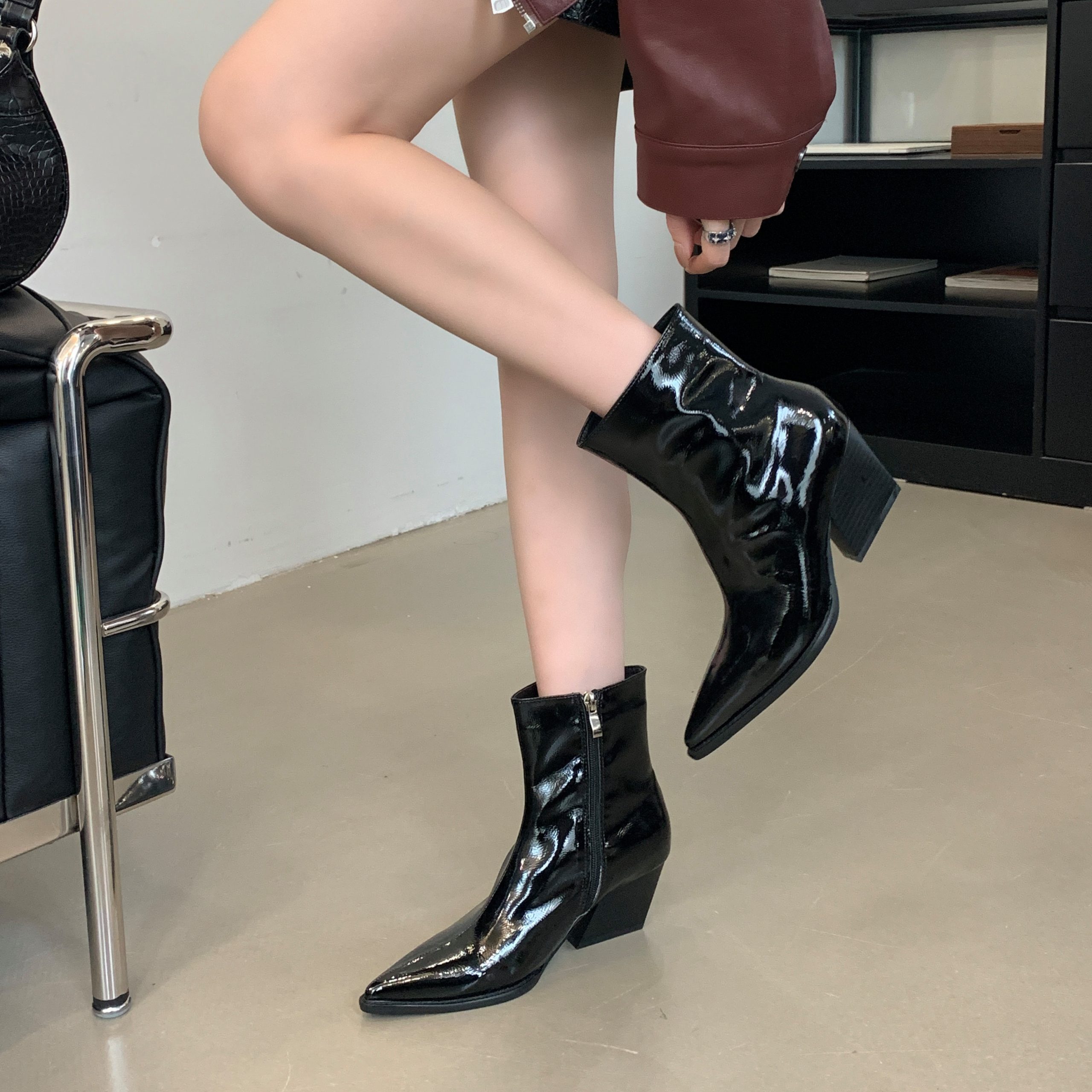 BUBUFLY Patent Leather Vintage Slim Boots Women British Style Chunky Heel Pointed Toe Chelsea Boots Fashion High Heel Short Boots