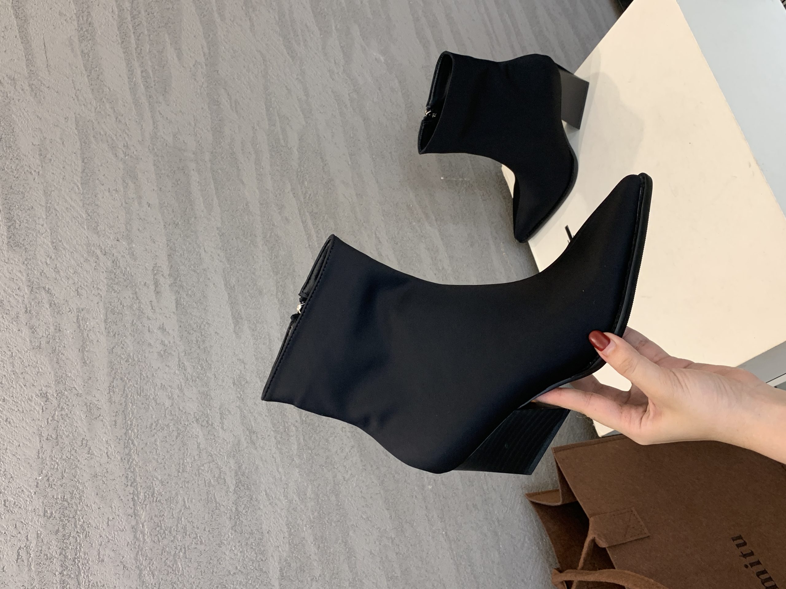 BUBUFLY Patent Leather Vintage Slim Boots Women British Style Chunky Heel Pointed Toe Chelsea Boots Fashion High Heel Short Boots