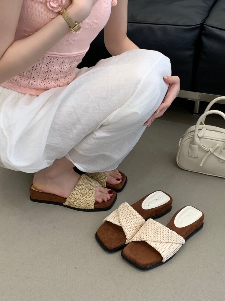 Women's Summer Hollow Woven Thick Sole Slide Sandals 2026 New French Style Beach Slippers