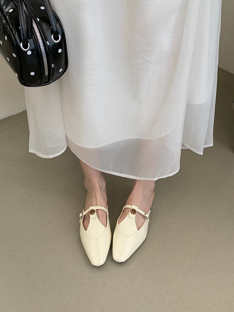 French Design V-Cut One-Strap Closed-Toe Slippers for Women 2026 Spring New Arrival Slip-On Sandals